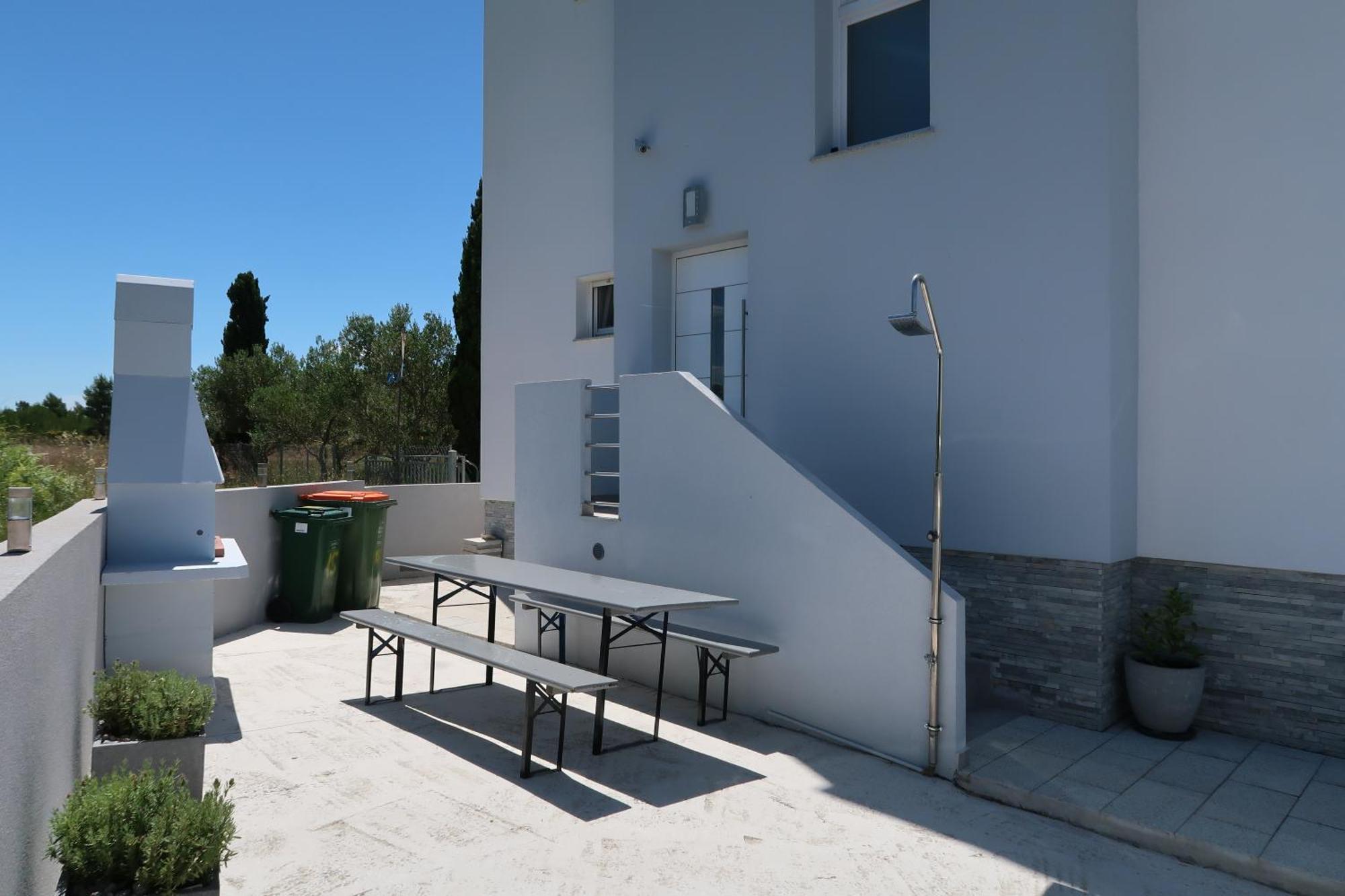 Apartments Villa Prima Privlaka  Exterior photo